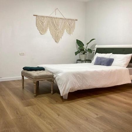 Ferienwohnung Shamaka'S Kefar Hananya Exterior foto